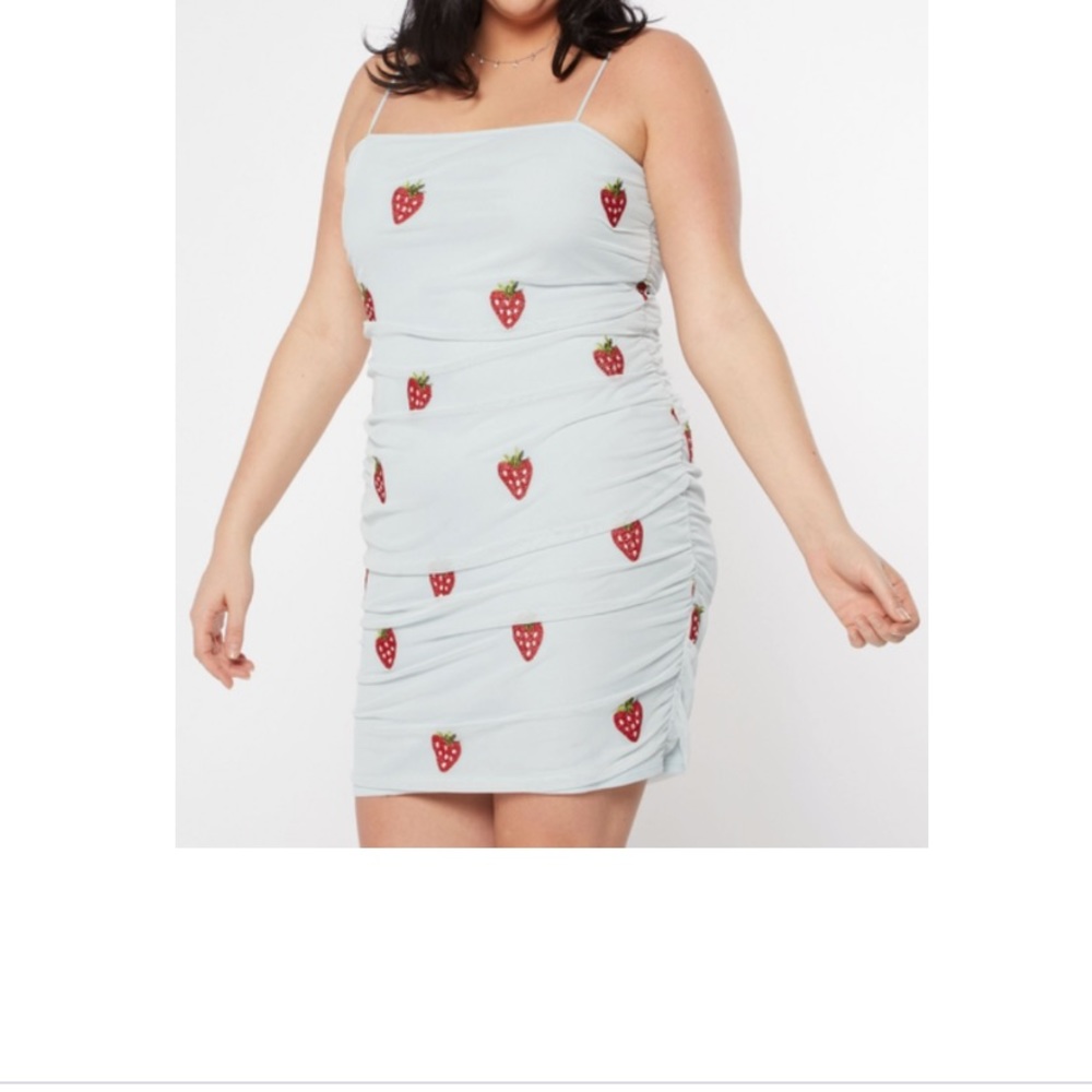 NEW RUE21 PLUS DRESS - Picture 3 of 9
